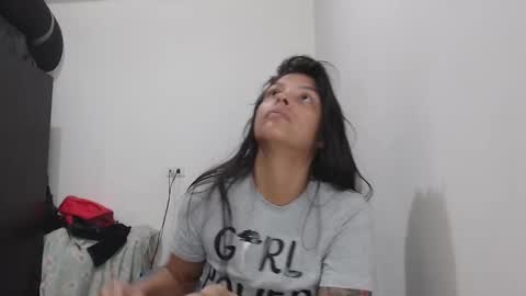 Snapshot of latin_meg chatting on 01/05/25, 07:17 M E G A N online show from 01/05/25, 07:17