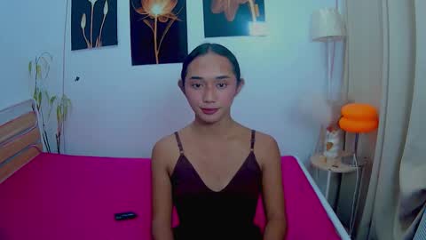 latina_kia online show from 12/21/25, 11:50