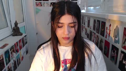 miiiiiiaaaa online show from 01/15/25, 10:38