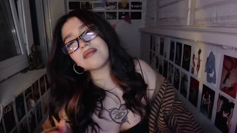 miiiiiiaaaa online show from 01/25/25, 04:13