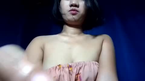 Snapshot of latina_shaine chatting on 03/21/26, 10:24 latina_shaine online show from 03/21/26, 10:24