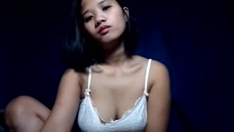 Snapshot of latina_shaine chatting on 04/18/26, 10:32 latina_shaine online show from 04/18/26, 10:32