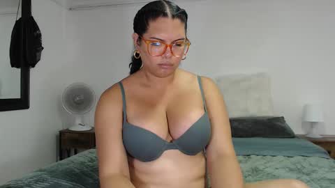 FLOR SALVAJE online show from 10/15/25, 06:41