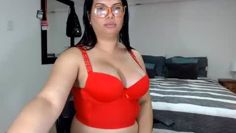 FLOR SALVAJE online show from 07/03/26, 03:35