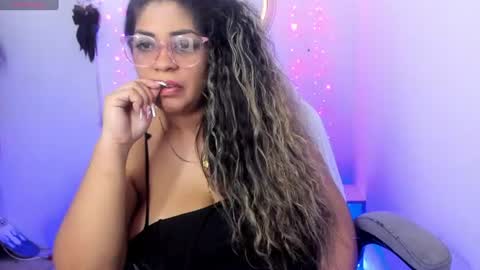 latinamav22 online show from 07/05/26, 04:19
