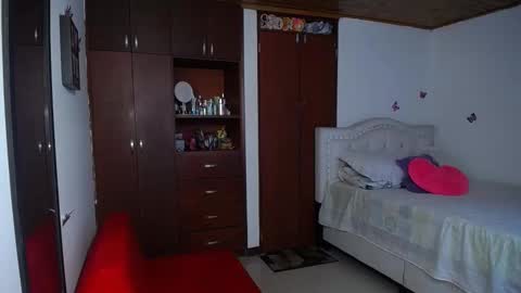 Snapshot of latinasexy_001 chatting on 11/25/25, 03:34 LORENA online show from 11/25/25, 03:34