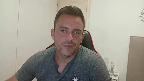 LatinBlueBoy online show from 09/09/25, 08:30