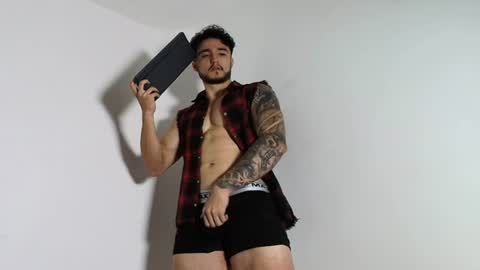 LatinBoyVIP  Colombian online show from 06/10/26, 03:22