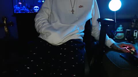 latinlover513 online show from 02/18/25, 06:59