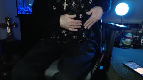 latinlover513 online show from 02/18/25, 10:05