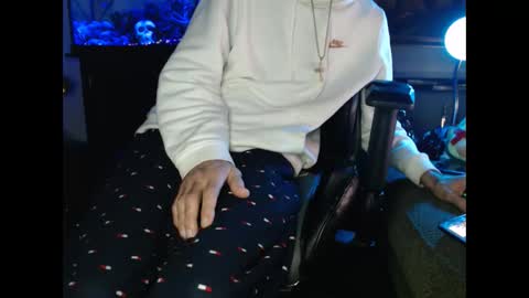 latinlover513 online show from 02/22/25, 09:45