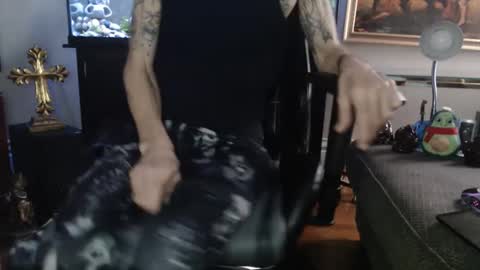 latinlover513 online show from 02/24/25, 09:20