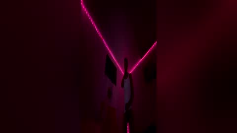 Snapshot of latinloverboi909788 chatting on 06/14/26, 10:39 latinloverboi909788 online show from 06/14/26, 10:39