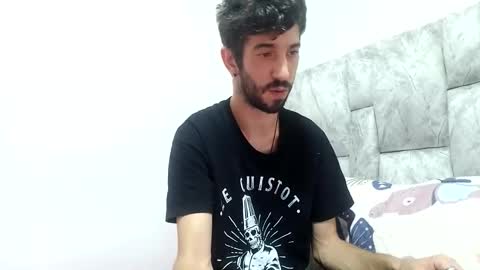 Snapshot of latinlustandfrenchkiss chatting on 12/13/25, 07:53 latinlustandfrenchkiss online show from 12/13/25, 07:53