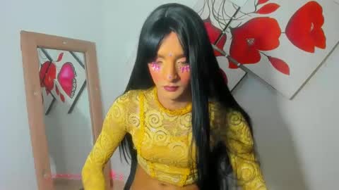 latinmia23hot online show from 01/03/25, 08:22