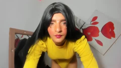 latinmia23hot online show from 01/04/25, 11:27