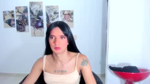 latinmia23hot online show from 01/22/25, 05:37