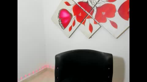 latinmia23hot online show from 02/03/25, 09:07
