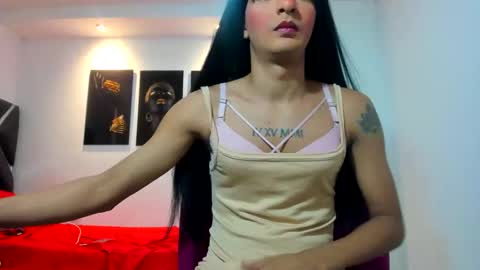 latinmia23hot online show from 02/04/25, 09:52