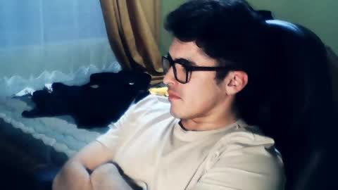 Snapshot of latinn_babe chatting on 09/28/25, 03:56 latinn_babe online show from 09/28/25, 03:56