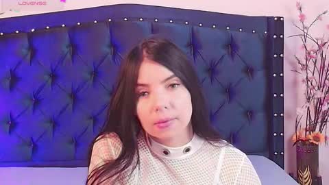 Snapshot of latinnangel chatting on 11/30/25, 12:14 latinnangel online show from 11/30/25, 12:14