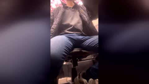 Snapshot of latinnloversxx chatting on 12/02/25, 03:29 latinnloversxx online show from 12/02/25, 03:29