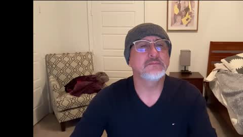 QS - INDEPENDENT MODEL online show from 01/19/26, 03:43