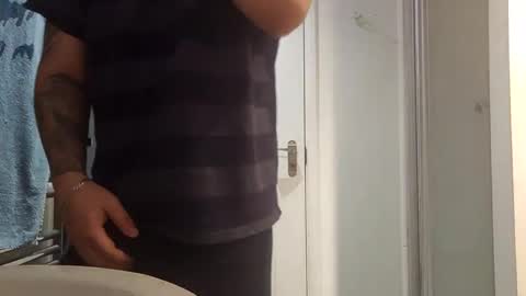 Snapshot of latino8484 chatting on 01/21/25, 07:37 latino8484 online show from 01/21/25, 07:37