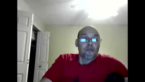 Snapshot of latinoinfla chatting on 12/07/24, 10:17 latinoinfla online show from 12/07/24, 10:17