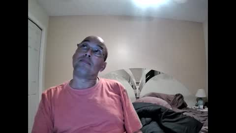 Snapshot of latinoinfla chatting on 02/09/25, 06:11 latinoinfla online show from 02/09/25, 06:11