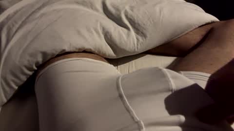 Snapshot of latinsebas69 chatting on 12/04/24, 10:35 latinsebas69 online show from 12/04/24, 10:35