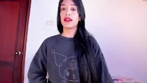 latinsecretfantasy online show from 07/17/26, 06:24