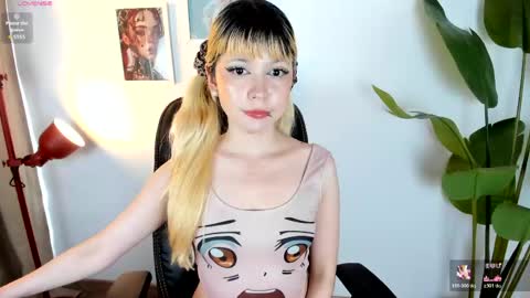 laukyubey1 online show from 05/13/26, 08:16
