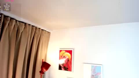 laukyubey1 online show from 07/10/26, 01:43