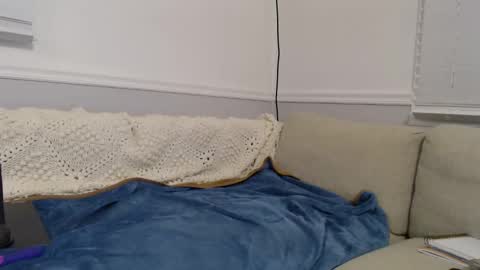Snapshot of laulauma chatting on 02/06/25, 12:33 LauLauMa online show from 02/06/25, 12:33