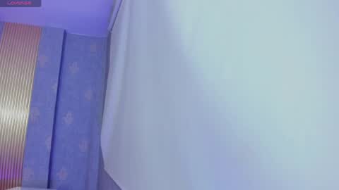 laulin_tay online show from 06/08/26, 03:18