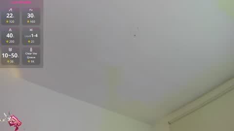 laulin_tay online show from 07/20/26, 03:54