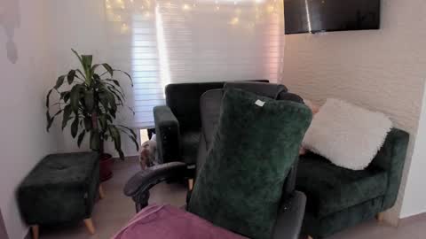 laura cruz online show from 01/22/25, 11:34