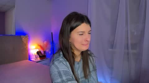 Snapshot of laura__leee chatting on 02/15/26, 07:51 Laura online show from 02/15/26, 07:51