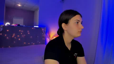 Snapshot of laura__leee chatting on 05/10/26, 05:23 Laura online show from 05/10/26, 05:23