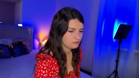 Snapshot of laura__leee chatting on 06/12/26, 05:06 Laura online show from 06/12/26, 05:06