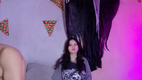 laura_and_kevin online show from 10/09/25, 04:49