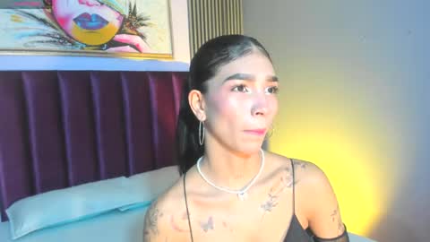 Laura online show from 05/03/26, 11:38