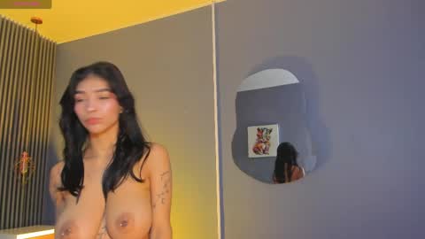 Laura online show from 06/02/26, 12:07