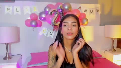 Laura online show from 06/24/26, 12:15
