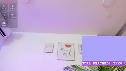Laura Bonnet  online show from 02/06/25, 07:35