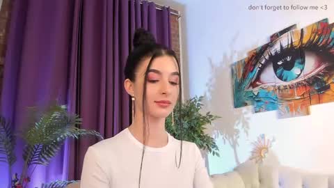 Laura online show from 06/03/26, 09:09