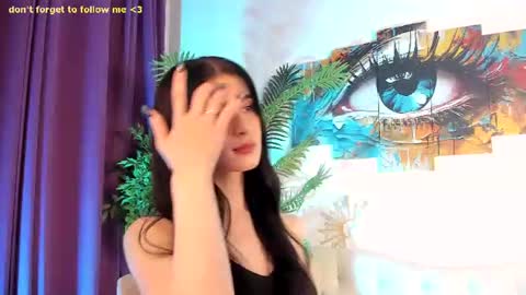Laura online show from 07/04/26, 08:26