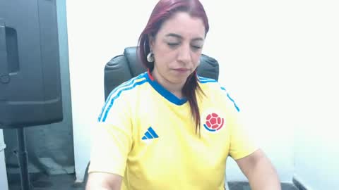 CALL ME LOVE  LAURA online show from 06/18/26, 02:34