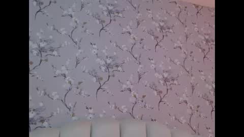 laura online show from 12/09/24, 05:51